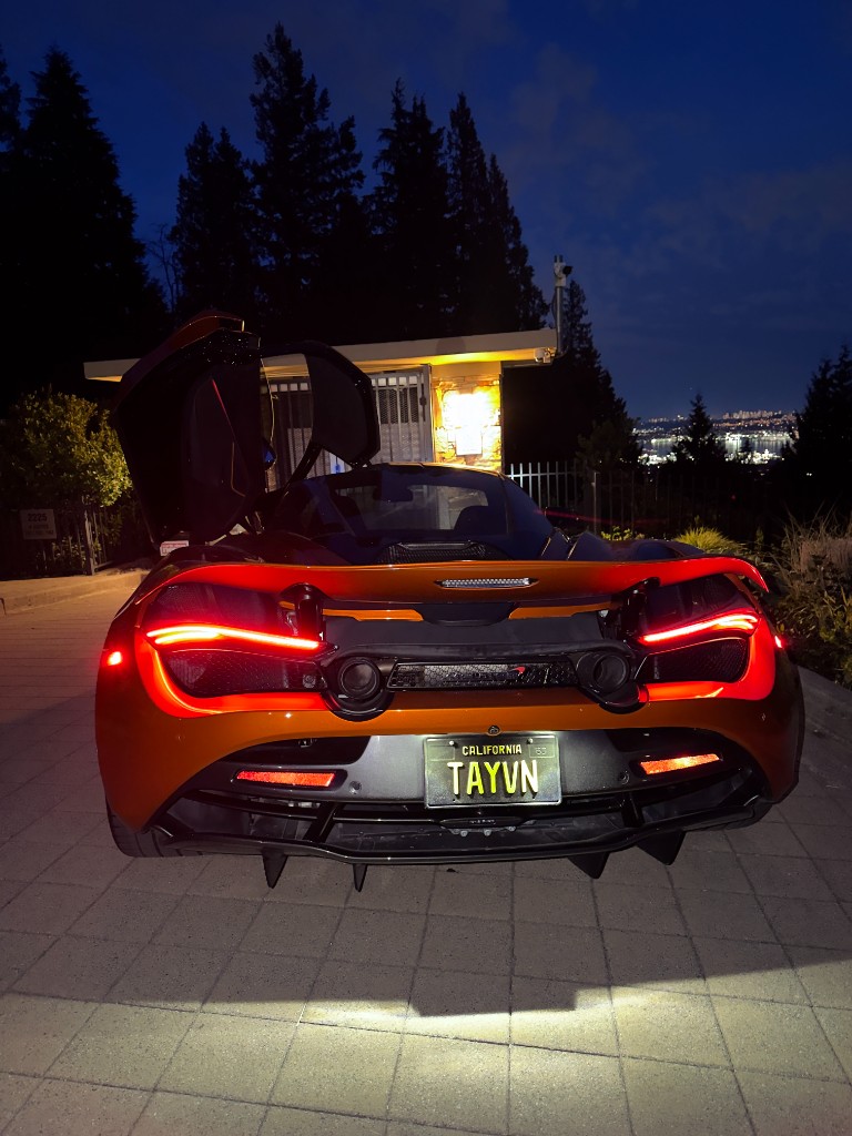 McLaren 720S Performance